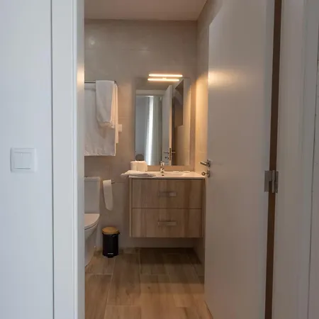 Casa Vinhas Гостевой дом Сесимбра